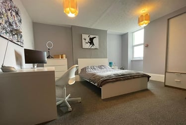 8 bed house, Apsley Road, North Hill, Plymouth, PL46PJ - Image 3